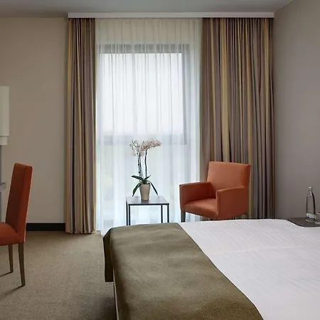 Intercityhotel Hbf *