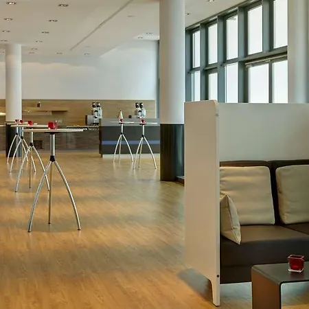 Intercityhotel Hbf Hotel